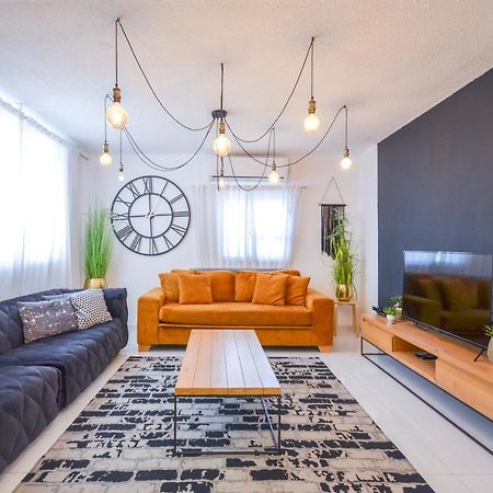 Yalarent Sunny 3Br Apt Eilat Buitenkant foto